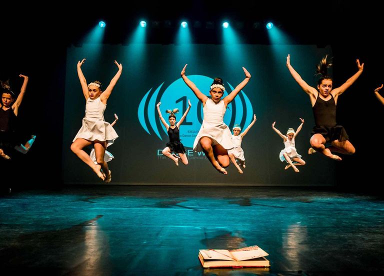 Dance Waves Competition